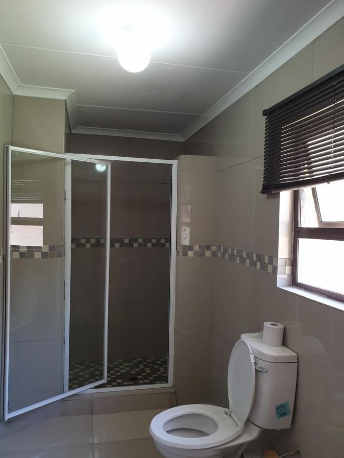 Rose Guesthouse Klerksdorp Exterior photo